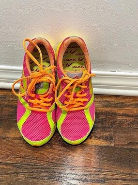 Newton Women's Pink & Green Athletic Shoes